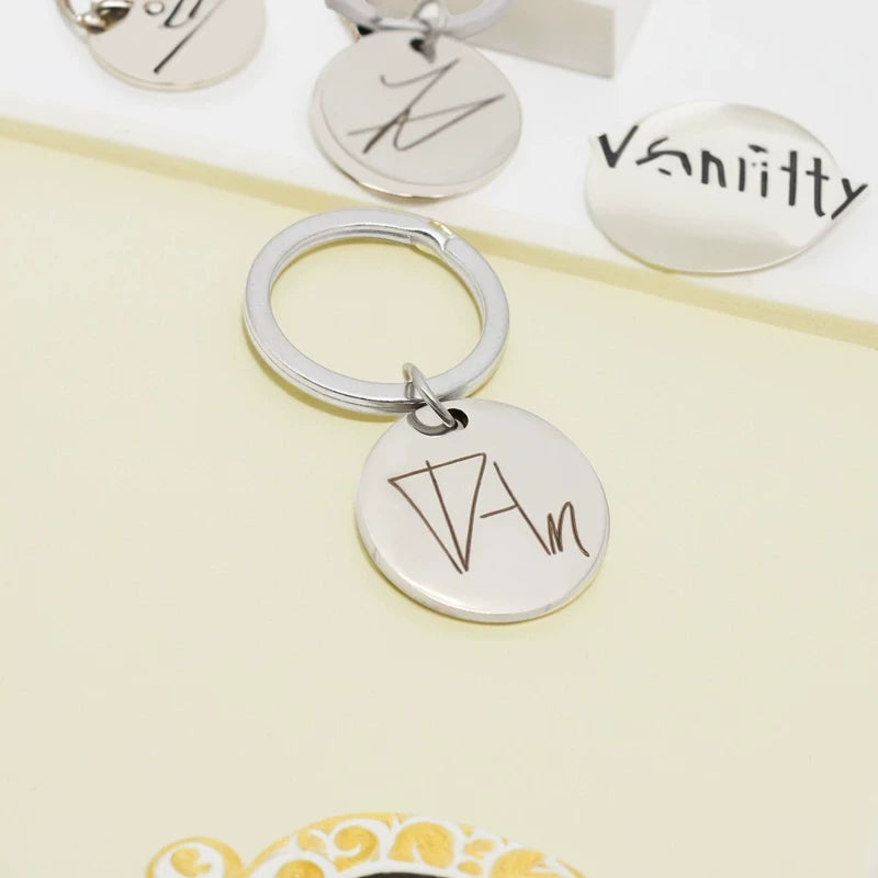 Alien Stage Character Autograph Stainless Steel Keychain - Engraved Idol Handwriting Disc Charm - ALNST Ivan Till Sua Mizi Metal Concert Keyring